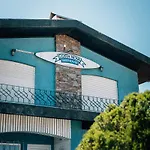 Feriegård Costanova Surfhouse *