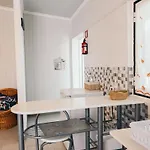 Feriegård Costanova Surfhouse Ílhavo