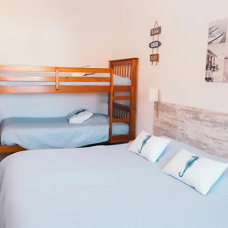 Costanova Surfhouse Bauernhof Ílhavo