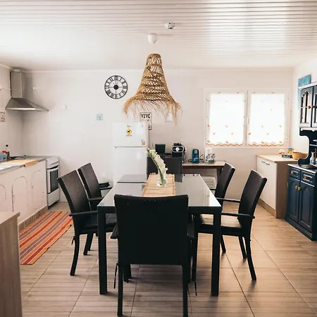 Costanova Surfhouse Bauernhof