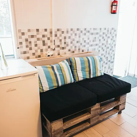 Costanova Surfhouse Farm stay Ilhavo