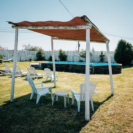 Costanova Surfhouse *